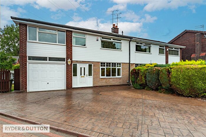 4 Bedroom Semi Detached House For Sale In Cemetery Road, Royton, Oldham, Greater Manchester, OL2