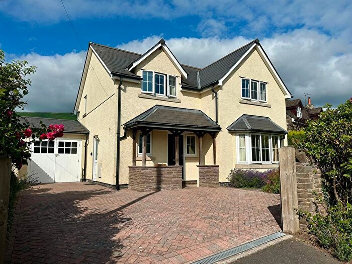 4 Bedroom Detached House For Sale In Longtown, Hereford, HR2