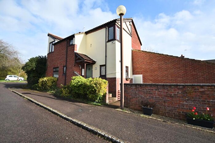 3 Bedroom Detached House To Rent In Nursery Gardens, Bradwell, MK13