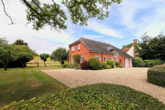 4 Bedroom Detached House To Rent In Middle Woodford, Salisbury, SP4