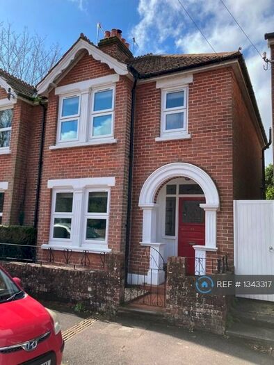 3 Bedroom Semi-Detached House To Rent In Ayleswade Road, Salisbury, SP2
