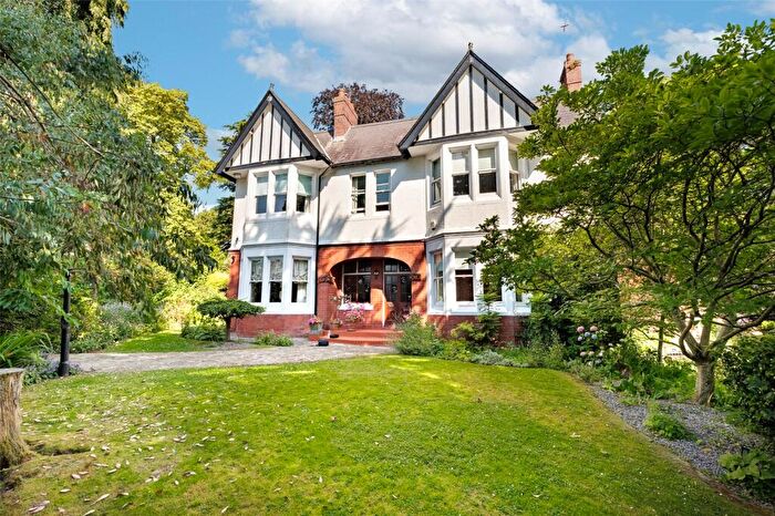 6 Bedroom Detached House For Sale In Oakfield Road, Newport, NP20