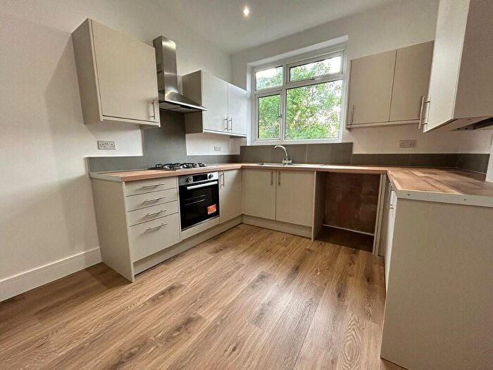 2 Bedroom Maisonette To Rent In Horns Road, Ilford, London, IG6