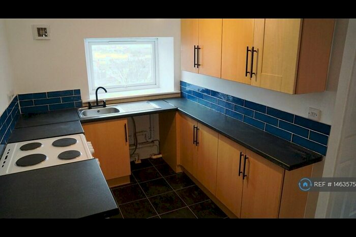 1 Bedroom Flat To Rent In Garreg Domas, Holyhead, LL65