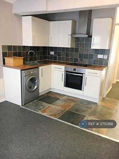 1 Bedroom Flat To Rent In Percy Road, Leicester, LE2