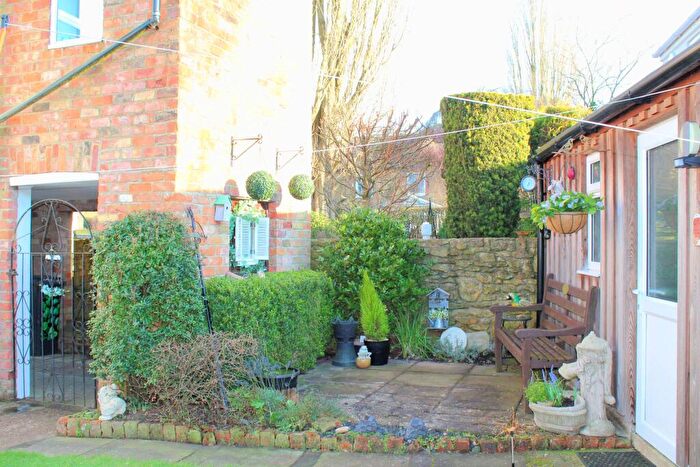 2 Bedroom Cottage For Sale In Church Street, Nettleton, LN7