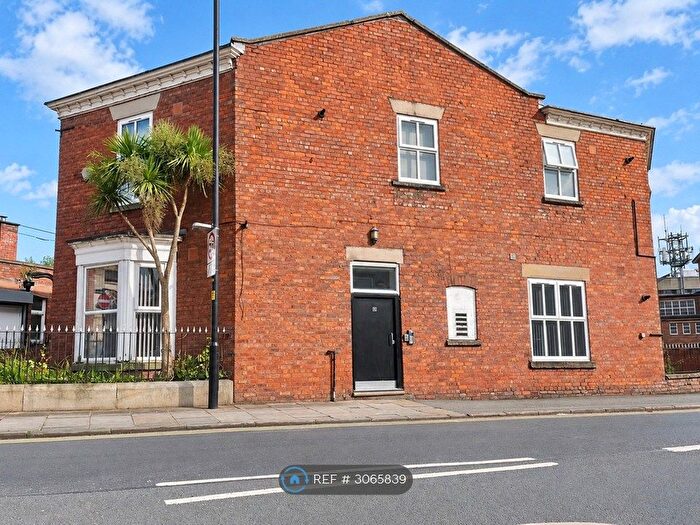 1 Bedroom Flat To Rent In Tyldesley Road, Manchester, M46