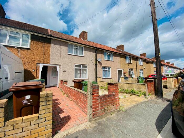 2 Bedroom Terraced House To Rent In Kingsmill Road, Dagenham, RM9
