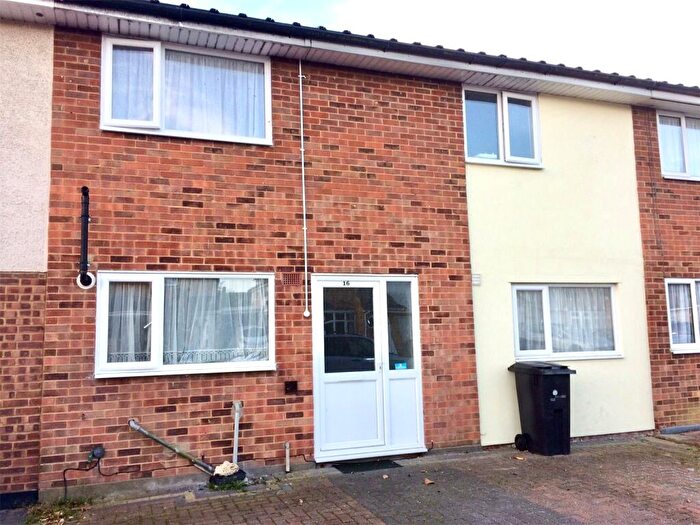 4 Bedroom Terraced House For Sale In Larch Grove, Witham, Essex, CM8