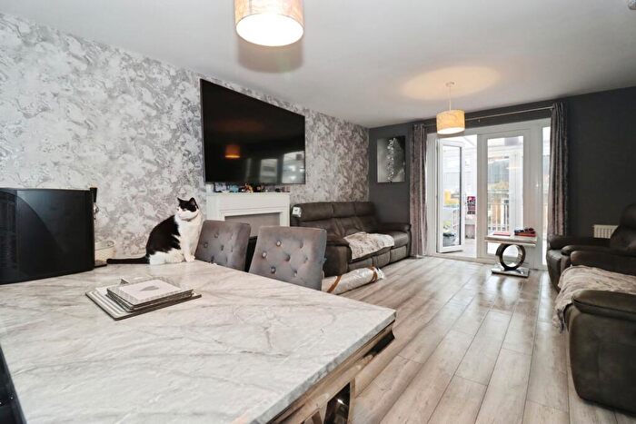 4 Bedroom Semi-Detached House For Sale In Ambleside Avenue, Bristol, Somerset, BS10