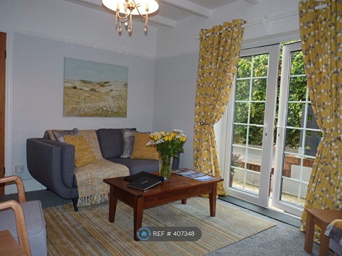2 Bedroom Semi-Detached House To Rent In Long Street, Thirsk, YO7