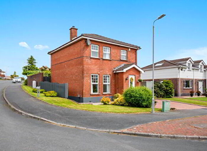 3 Bedroom Detached House For Sale In Manse Park, Belfast, BT8