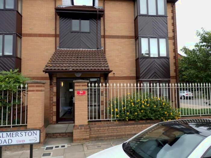 Studio To Rent In Palmerston Road, London, SW19