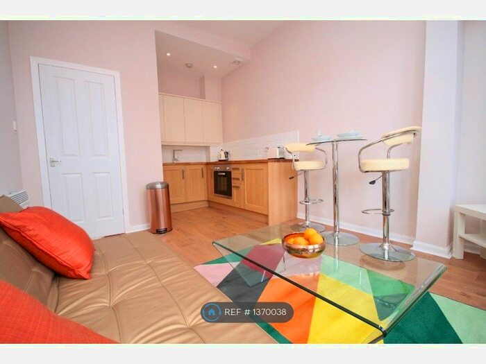 1 Bedroom Flat To Rent In Shettleston Road, Glasgow, G32