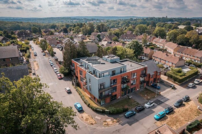 2 Bedroom Flat For Sale In Holtye Avenue, East Grinstead, RH19