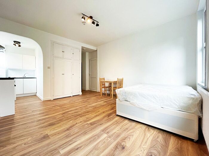 Studio To Rent In Parsifal Road, West Hampstead, NW6