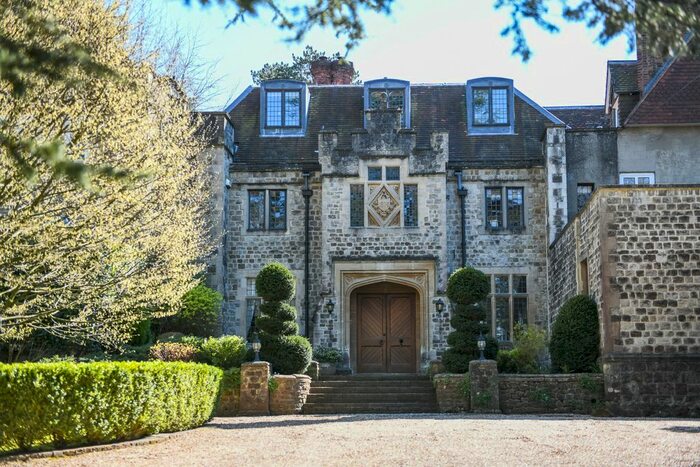 5 Bedroom Detached House For Sale In Church Road, Sundridge, TN14