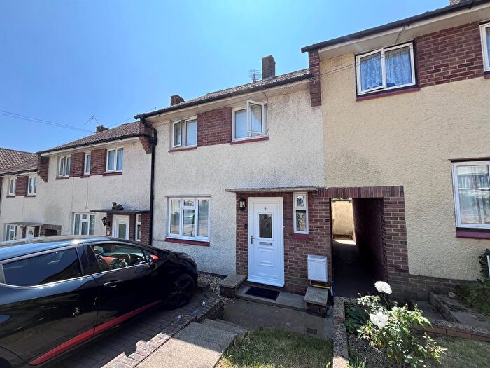2 Bedroom Terraced House For Sale In Ford Road, St. Leonards-On-Sea, TN38