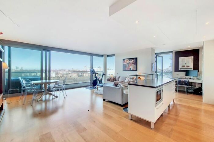 2 Bedroom Flat To Rent In Eastfields Avenue, London, SW18