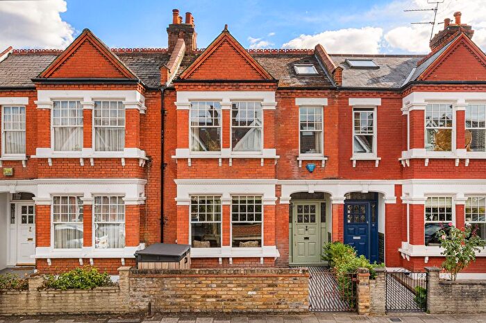 4 Bedroom Terraced House For Sale In Alwyn Avenue, London, W4