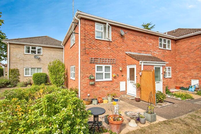2 Bedroom Maisonette For Sale In Hunters Corner, Straight Road, Colchester, CO3