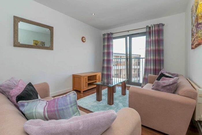 2 Bedroom Flat To Rent In Kenyon Forge, Kenyon Street B18