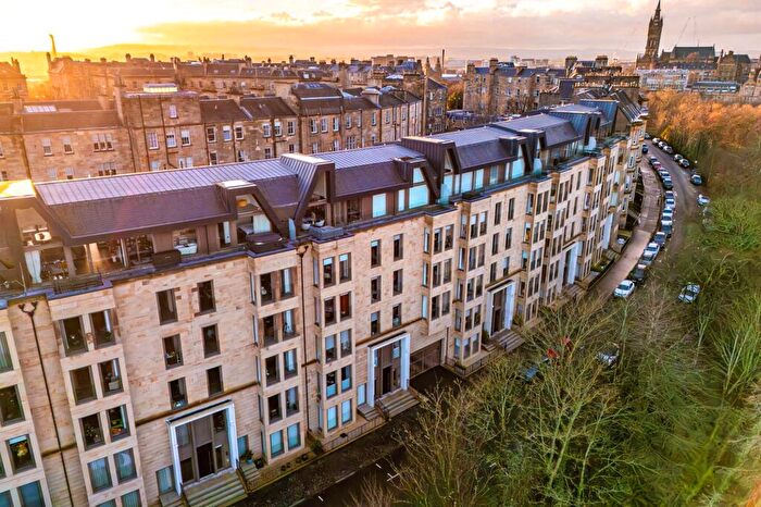 2 Bedroom Apartment For Sale In Park Quadrant, Park, Glasgow, G3