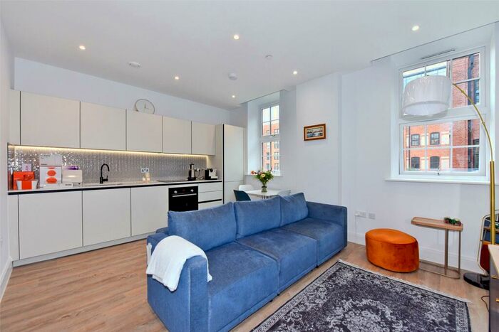 1 Bedroom Apartment To Rent In The Factory, Memorial Avenue, Slough, Berkshire, SL1
