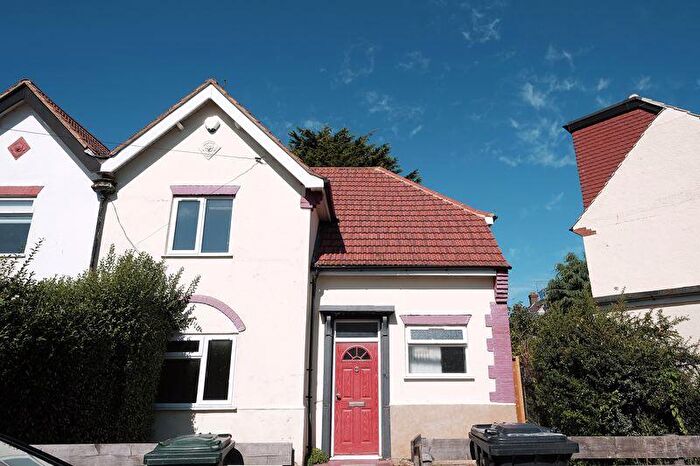 4 Bedroom Semi-Detached House To Rent In Newick Road, Brighton, BN1