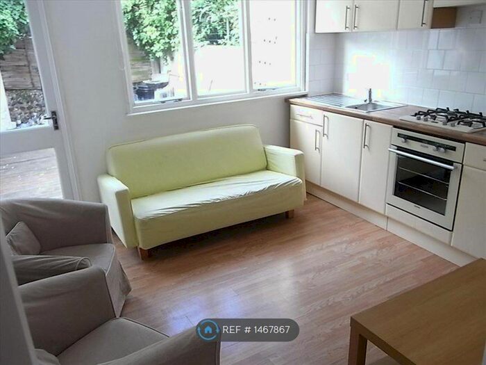 4 Bedroom Terraced House To Rent In St Mary Magdalene Street, Brighton, BN2
