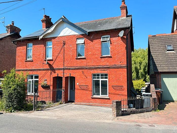 2 Bedroom Character Property For Sale In Upham, SO32