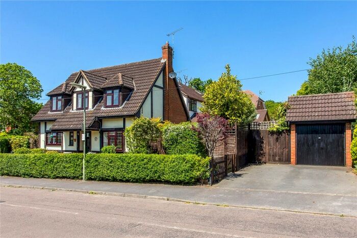 3 Bedroom Detached House To Rent In Ramsay Road, Windlesham, GU20