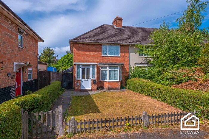 3 Bedroom End Of Terrace House For Sale In The Link, Acocks Green, B27