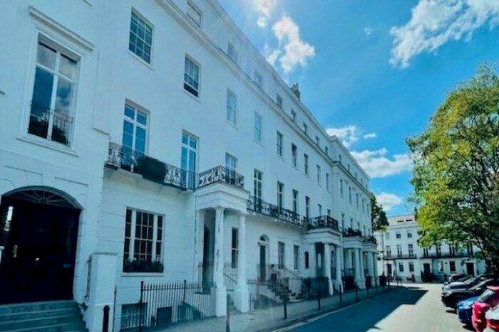 1 Bedroom Flat To Rent In Clarendon Square, Leamington Spa, CV32