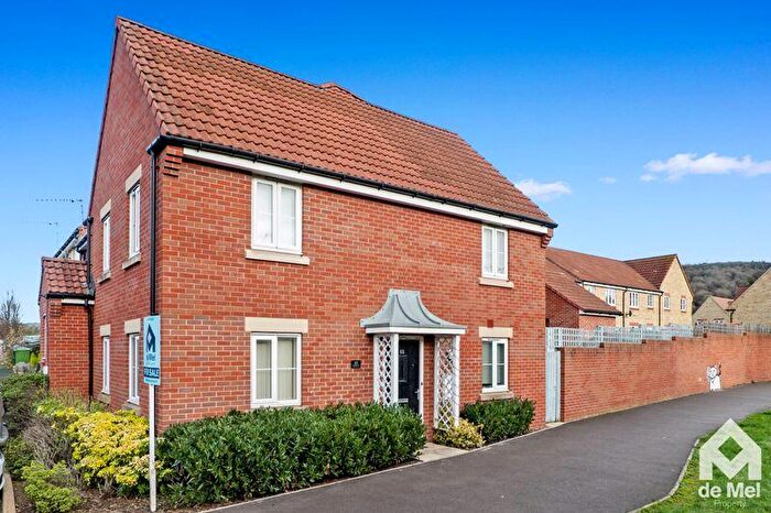 3 Bedroom Semi Detached House For Sale In Little Grebe Road, Bishops Cleeve, Cheltenham, GL52