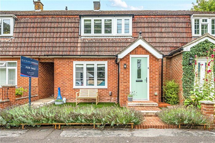 3 Bedroom Terraced House For Sale In Hollman Drive, Romsey, Hampshire, SO51