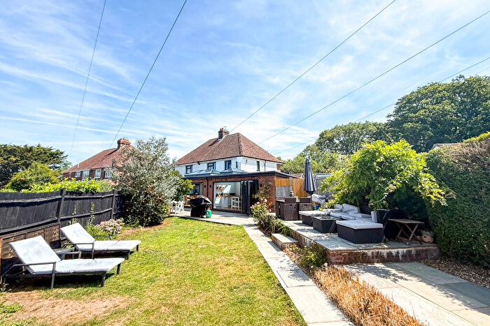 4 Bedroom House For Sale In House + Annexe, Polegate, East Sussex, BN26
