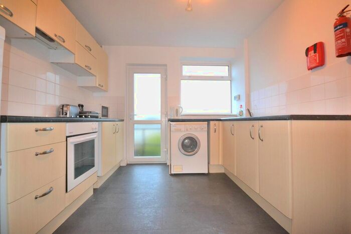 4 Bedroom Terraced House To Rent In Ambleside Road, Bath, Somerset BA2