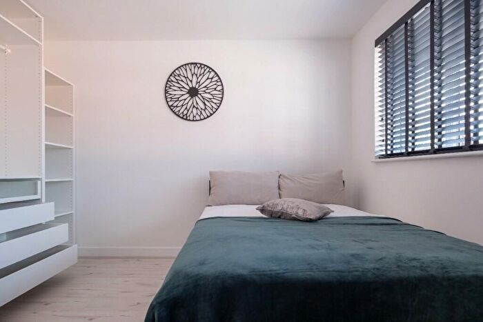 1 Bedroom Flat To Rent In High Street, Lincoln, LN5