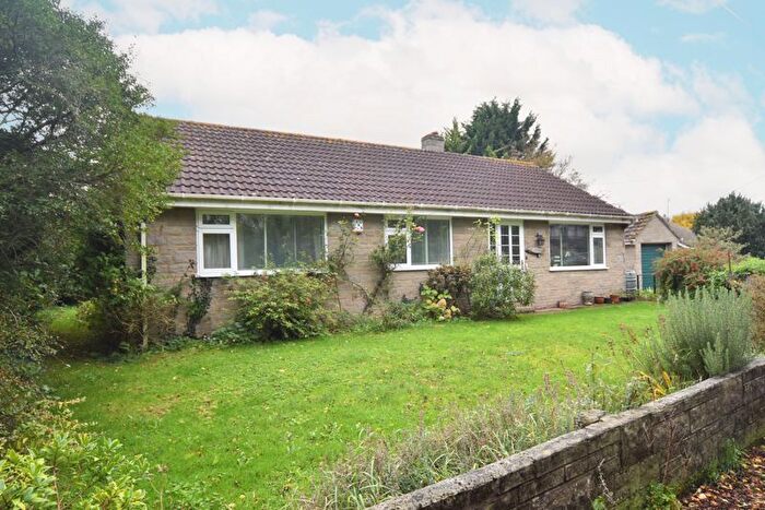 3 Bedroom Bungalow For Sale In Crouds Lane, Long Sutton, Langport, TA10