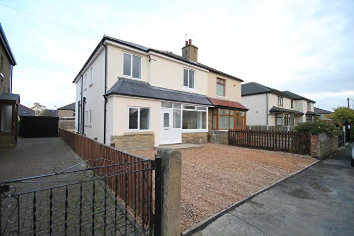 5 Bedroom Semi-Detached House For Sale In Westwood Avenue, Eccleshill, Bradford, BD2