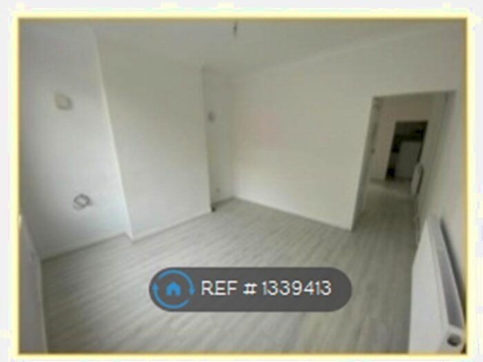 3 Bedroom End Of Terrace House To Rent In Newhampton Road West, Wolverhampton, WV6