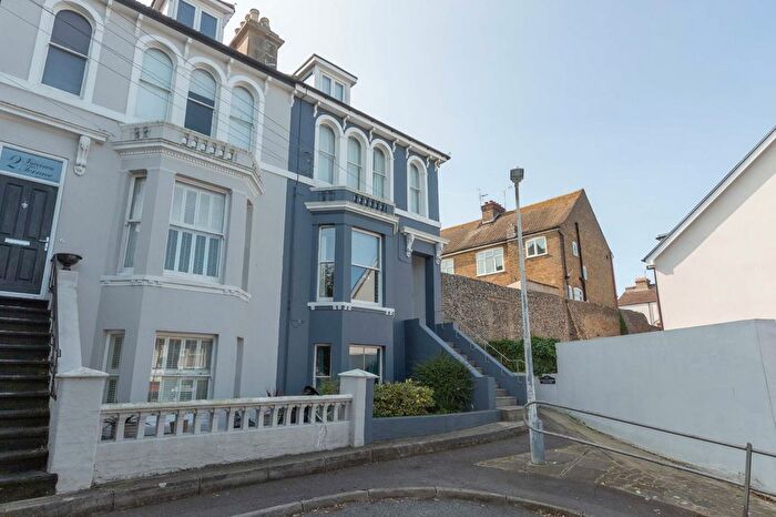 1 Bedroom Flat To Rent In Inverness Terrace, Broadstairs, Kent, CT10