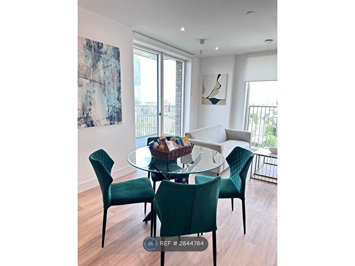 1 Bedroom Flat To Rent In Heartwood Boulevard, London, W3