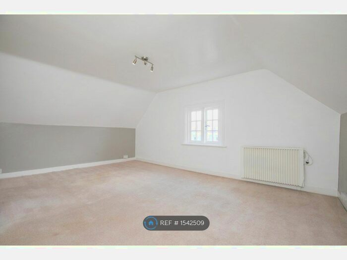 1 Bedroom Flat To Rent In London Road, Guildford, GU1