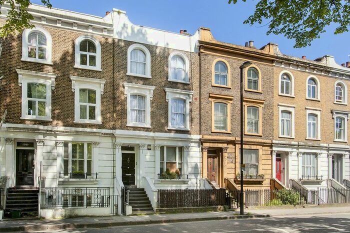 2 Bedroom Flat To Rent In St. Pauls Road, London, N1