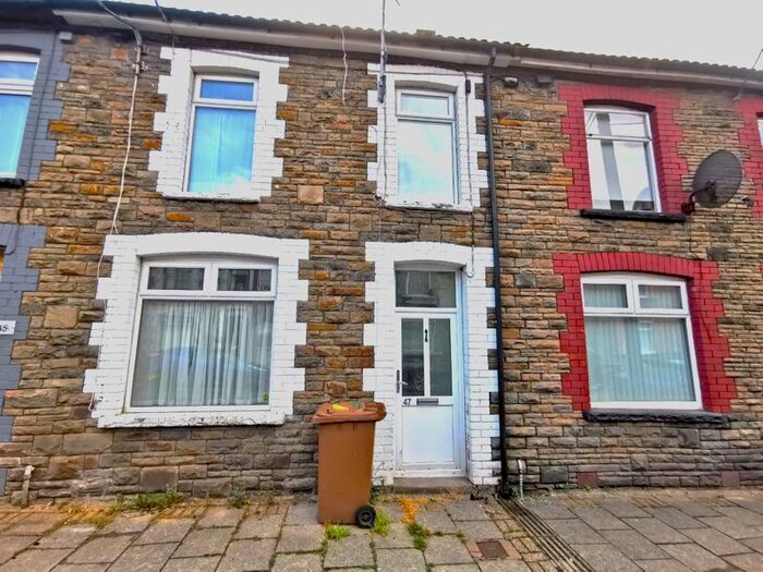3 Bedroom Property To Rent In Lower Francis Street, Abertridwr, Caerphilly, CF83