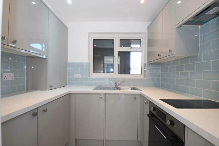 Studio To Rent In Brand New Studio In The Town Centre, HP1