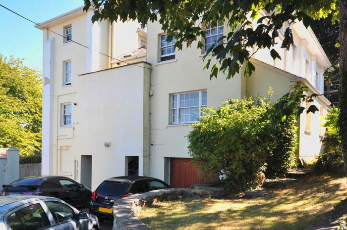 1 Bedroom Apartment To Rent In London Road, Charlton Kings, Cheltenham, GL52