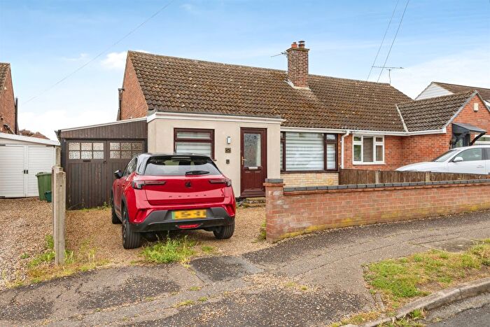 2 Bedroom Semi Detached Bungalow For Sale In Gowing Road, Norwich, NR6